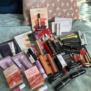 HUGE Makeup and Mascara bundle - Fenty, Tarte, MAC, Smashbox, and more!